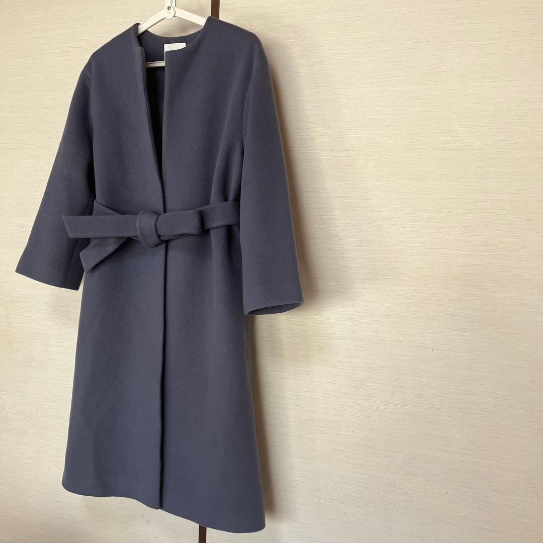 はな❤️ビューティー＆ユース♡ノーカラーロングコート青系♡美品