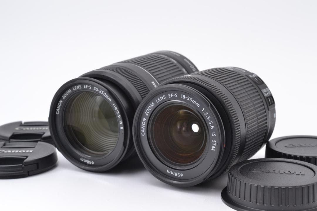 ■ 美品 ■ キャノン　Canon Kiss X7 ダブルズームキット 元箱付