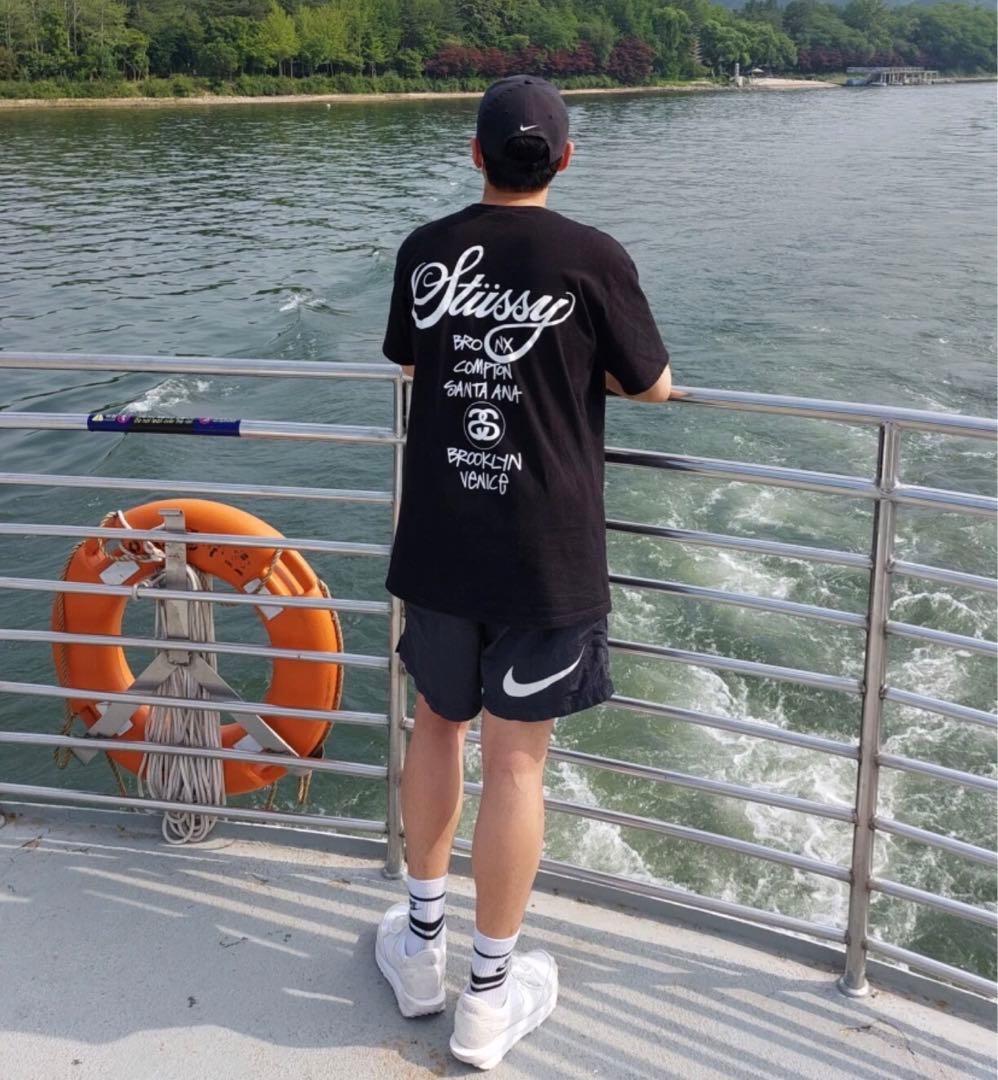 ☆ STUSSY WORLD TOUR TEE ☆