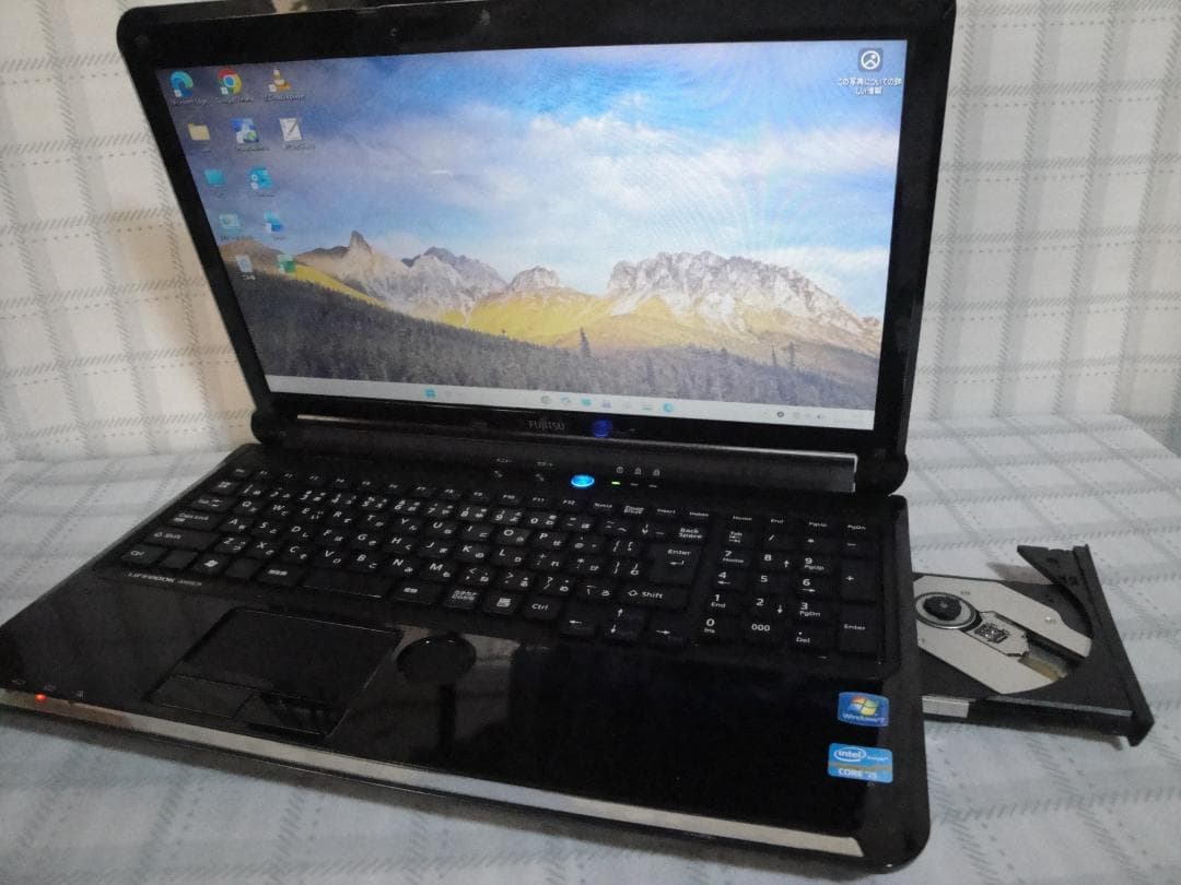 富士通 AH56/D　ノートPC 　SSD 500GB