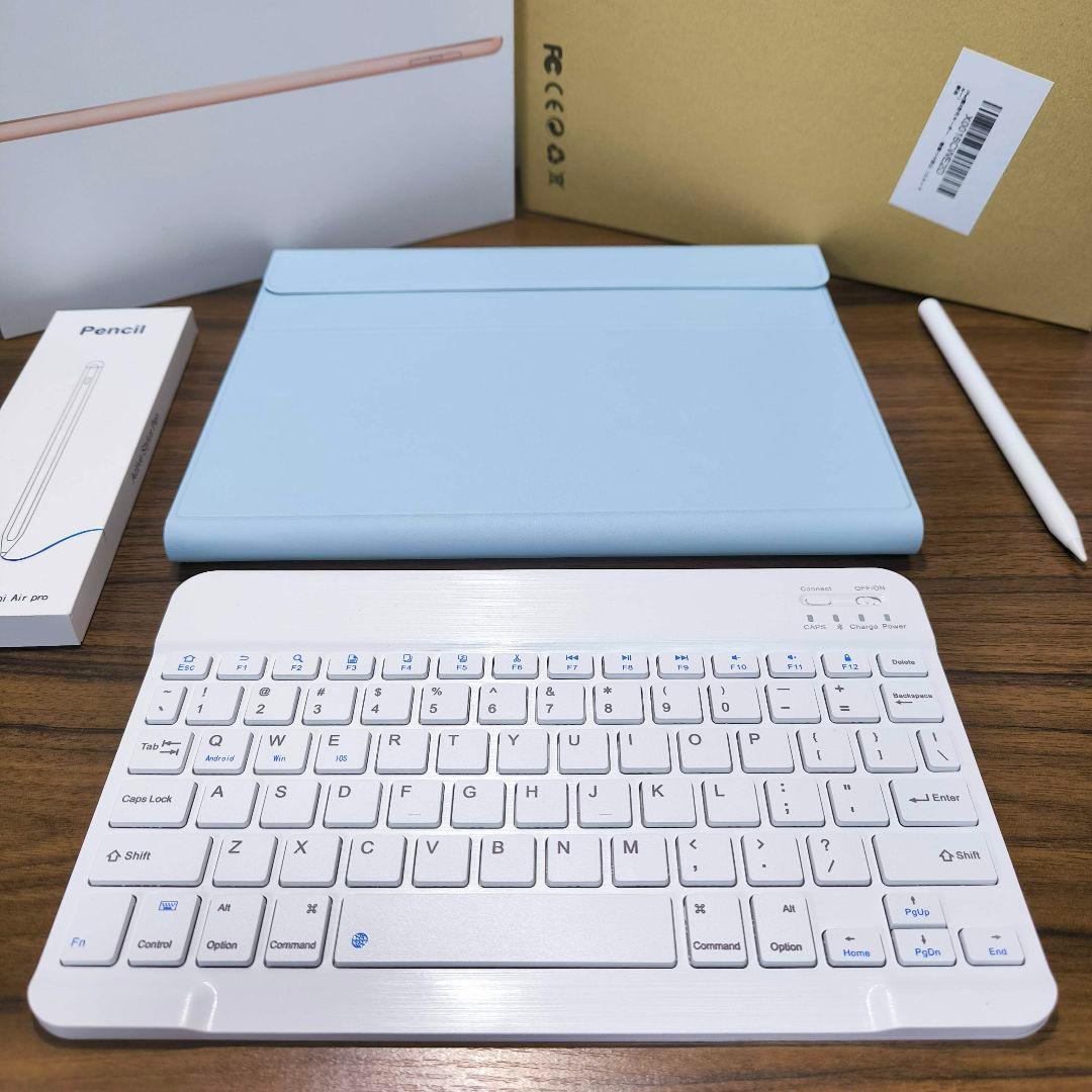 iPad 第6世代 Simフリー 32GB ケースとキーボード、タッチペン