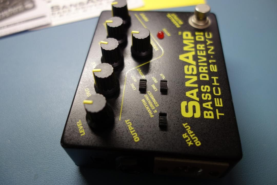 ベース SANSAMP BASS D DI TECH21/NYC