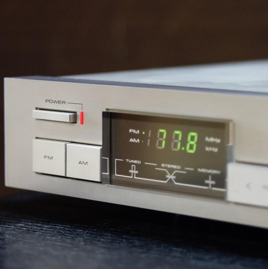 Pioneer F-120 FM/AMチューナー