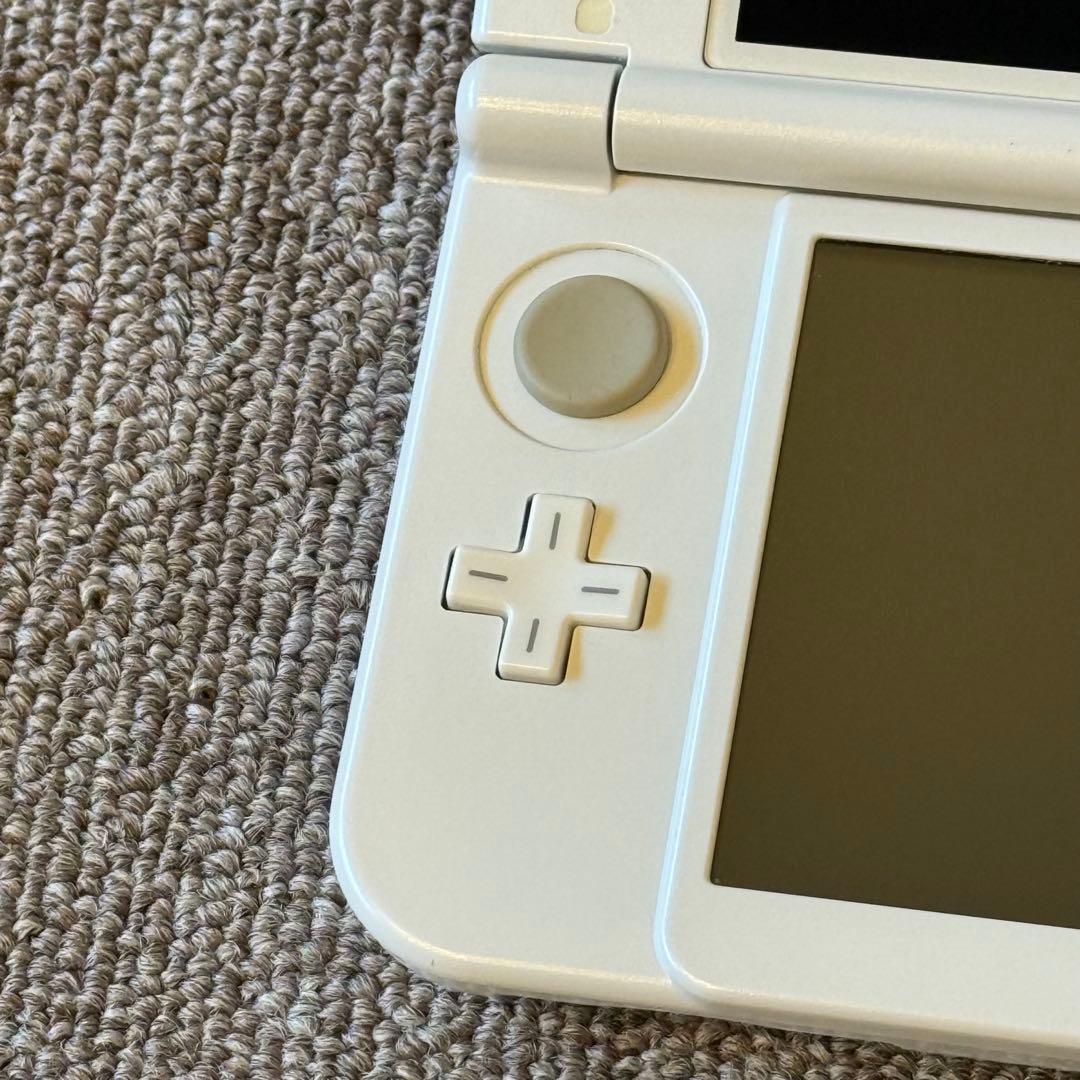 Newニンテンドー3DS LL パールホワイト 上画面IPS搭載 箱付き