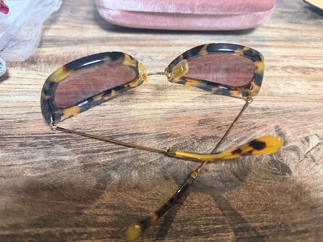 miu miu ミュウミュウ サングラス べっ甲柄 正規ケース付き
