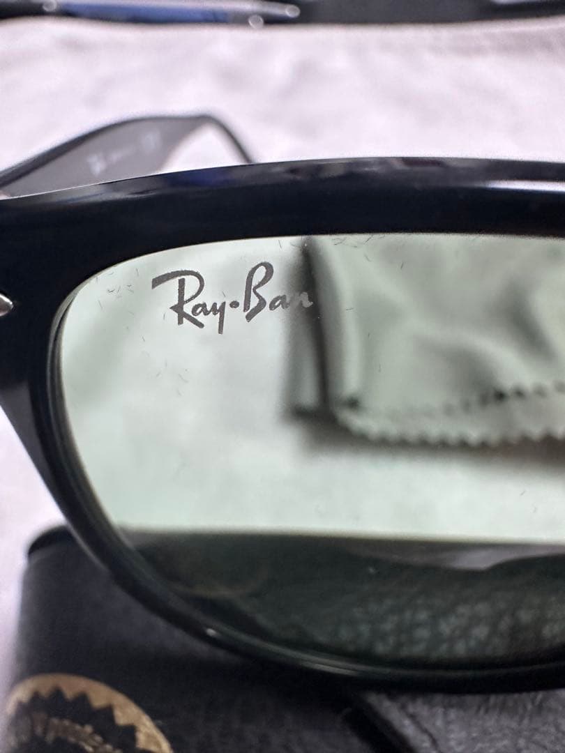 ✨Ray-Ban ✨サングラス ケース付き　お洒落なデザイン✨
