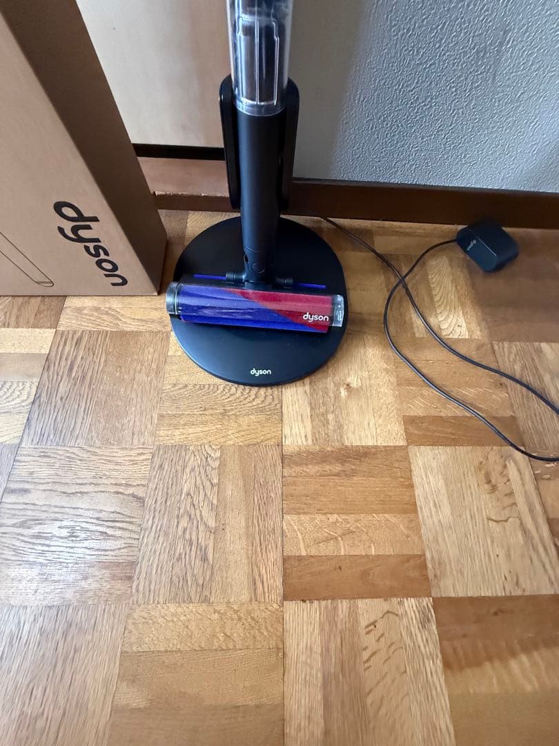 3年保証付き　ダイソン コードレスDyson Pencilvac Fluffy
