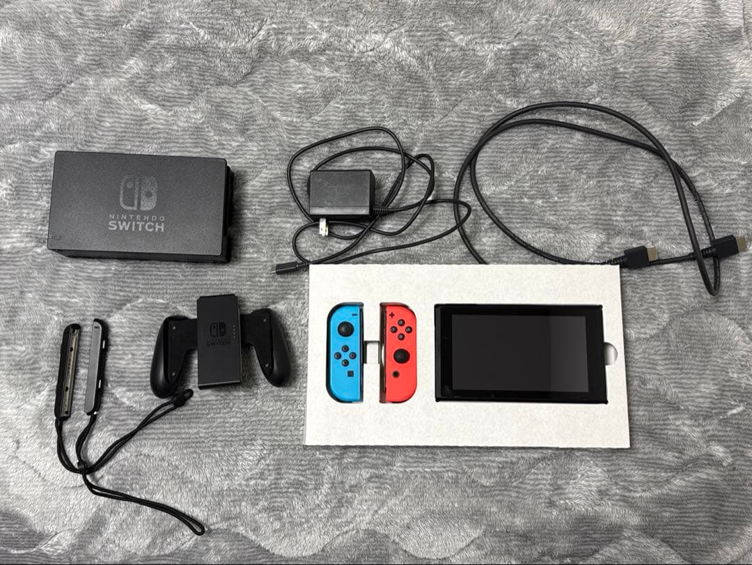 デ*ス様 Nintendo Switch本体＋付属品