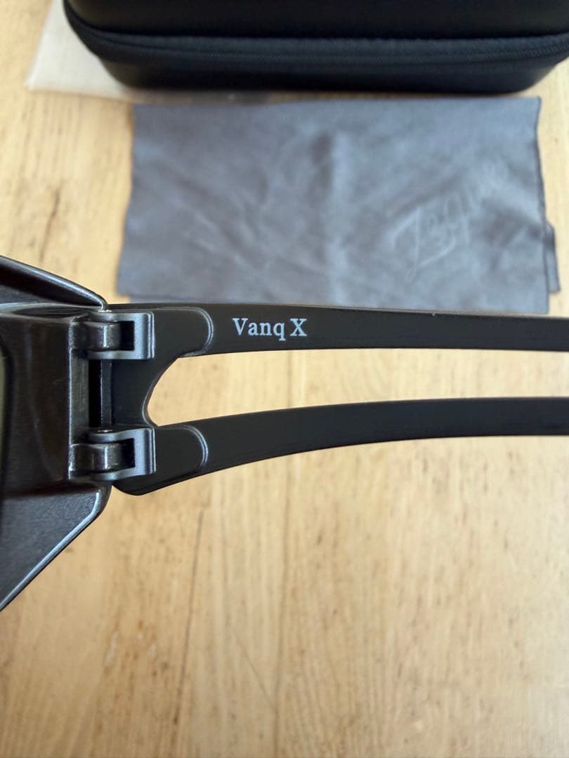 ZEQUE VangX 偏光サングラス TALEX マスターブルーシルバーミラー
