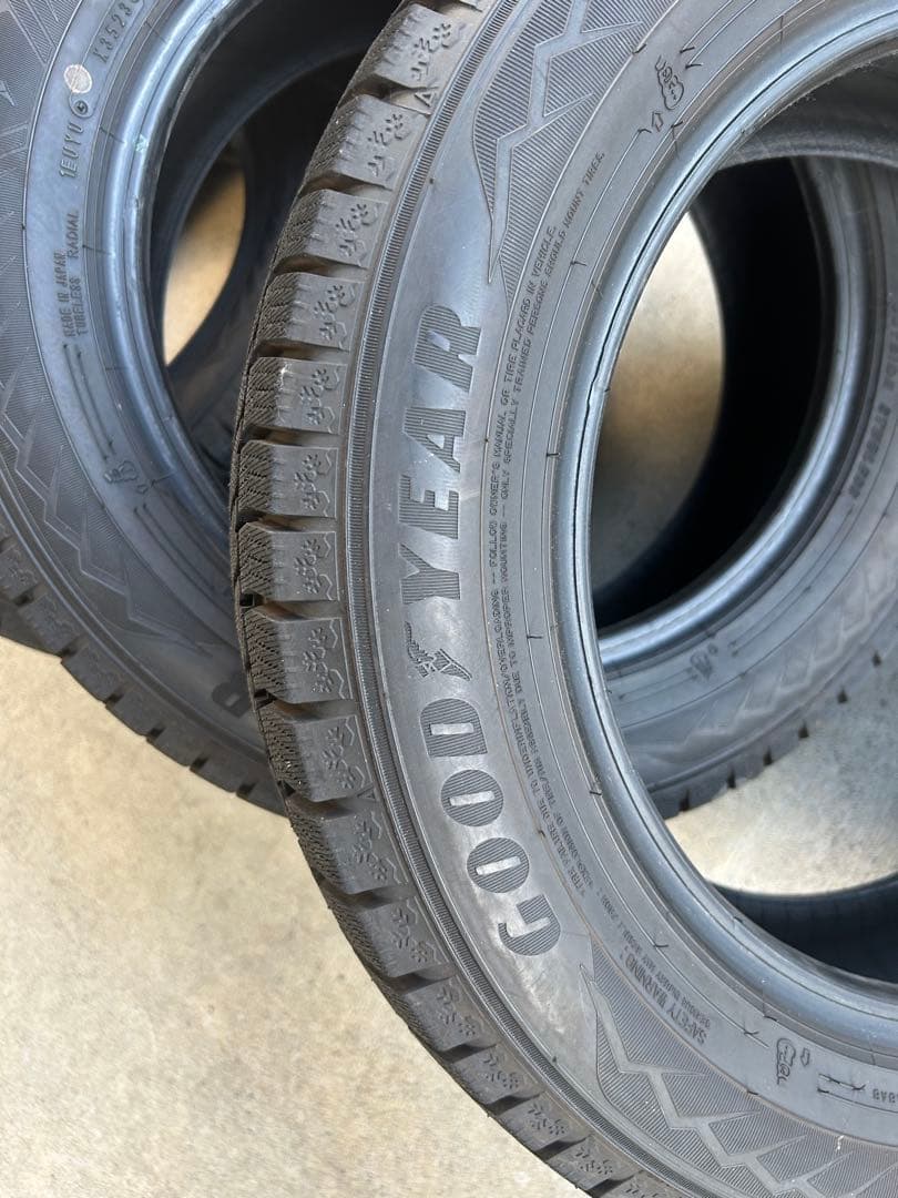 175/65R15 スタッドレス4本セット　②