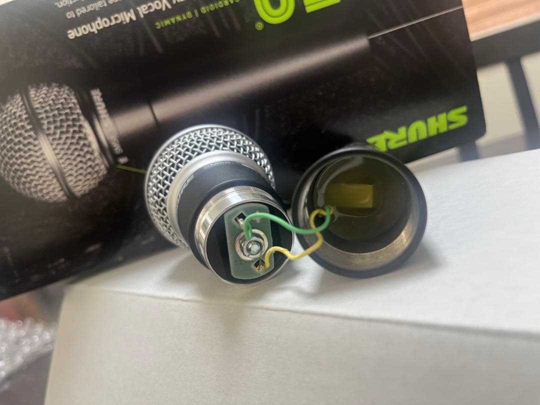 Shure SM58 ダイナミックマイク 専用ケース付 GC35