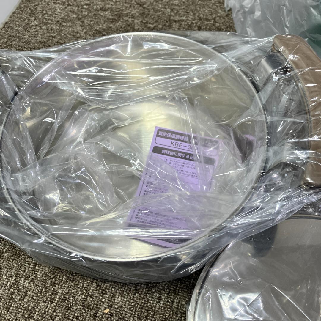 未使用THERMOS 真空保温調理器 シャトルシェフ 3.0L KBE-3001