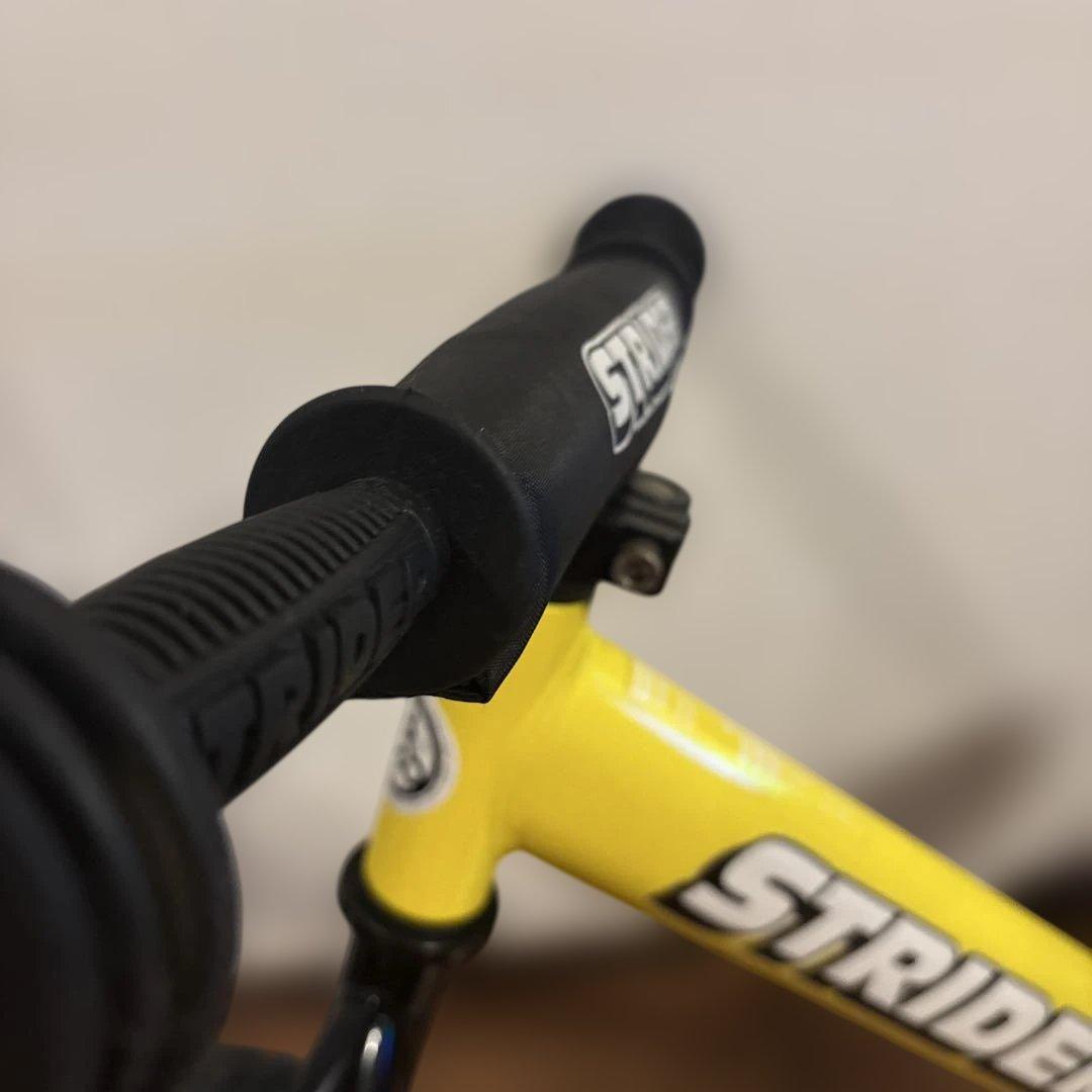 STRIDER ストライダー スポーツ 12インチ 日本正規品 イエロー　黄色