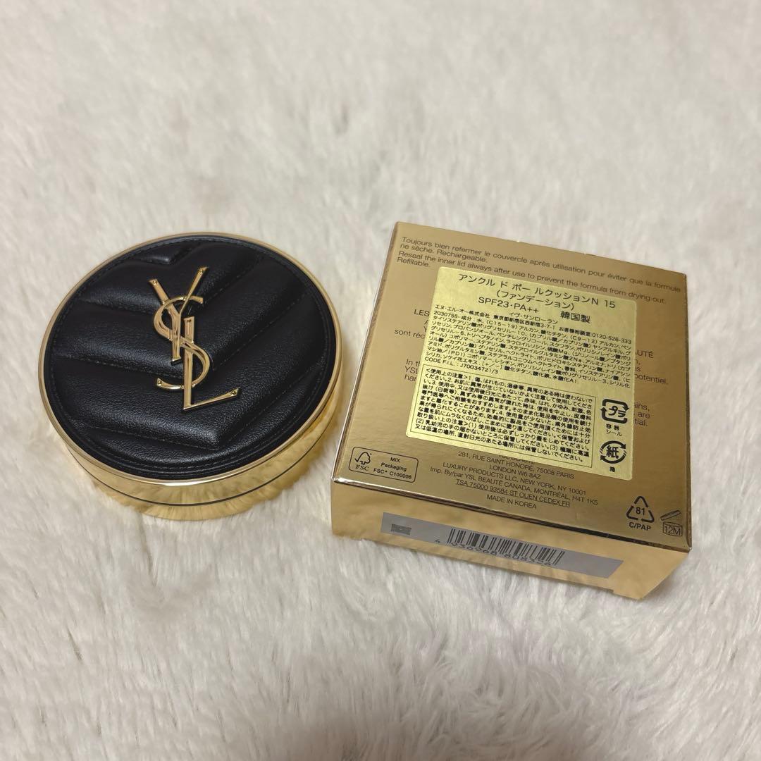 イヴ・サンローラン　クッションファンデーション