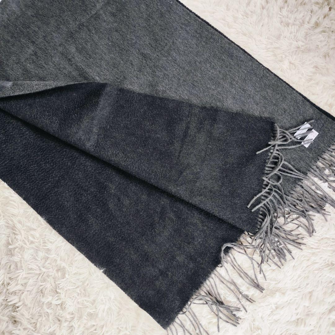 美品☆GIVENCHY ジバンシィ☆グレー×ブラック フリンジ付きストール
