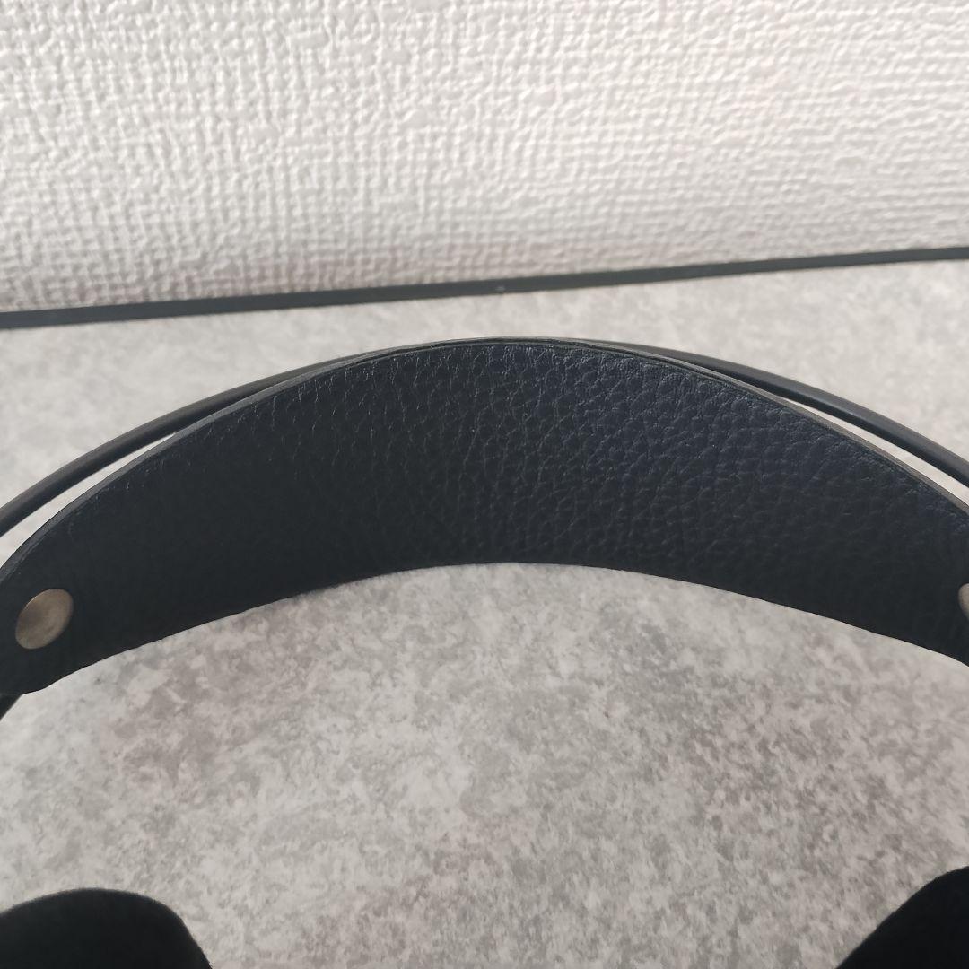 AKG K702 です。