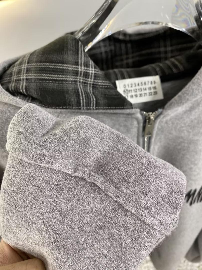 MM6 Maison Margiela パーカー グレーM
