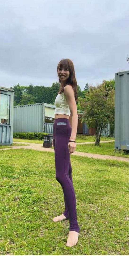 サイドベルトトレンカレギンス　Lサイズ