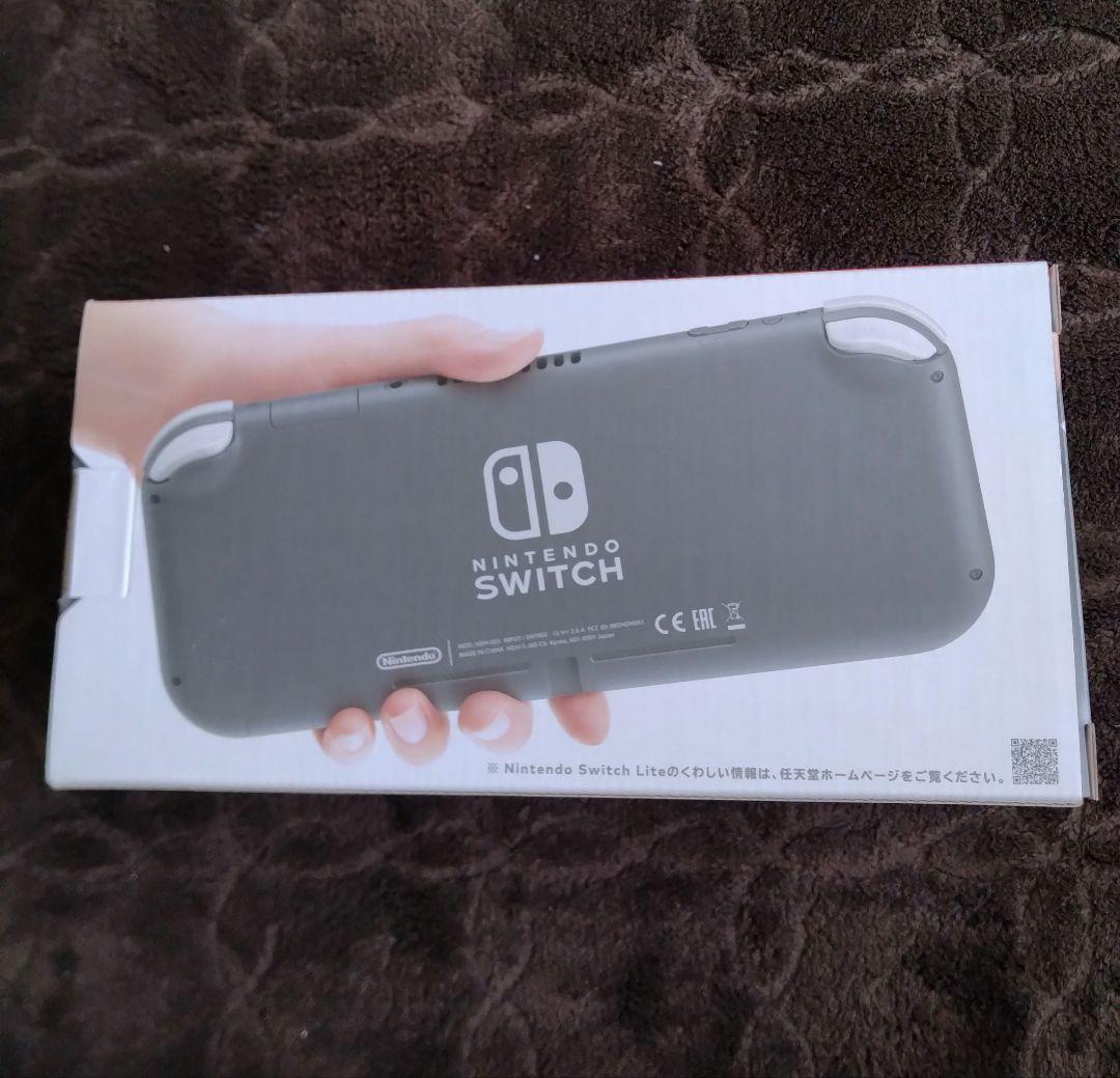新品未使用　任天堂スイッチライトグレー 本体