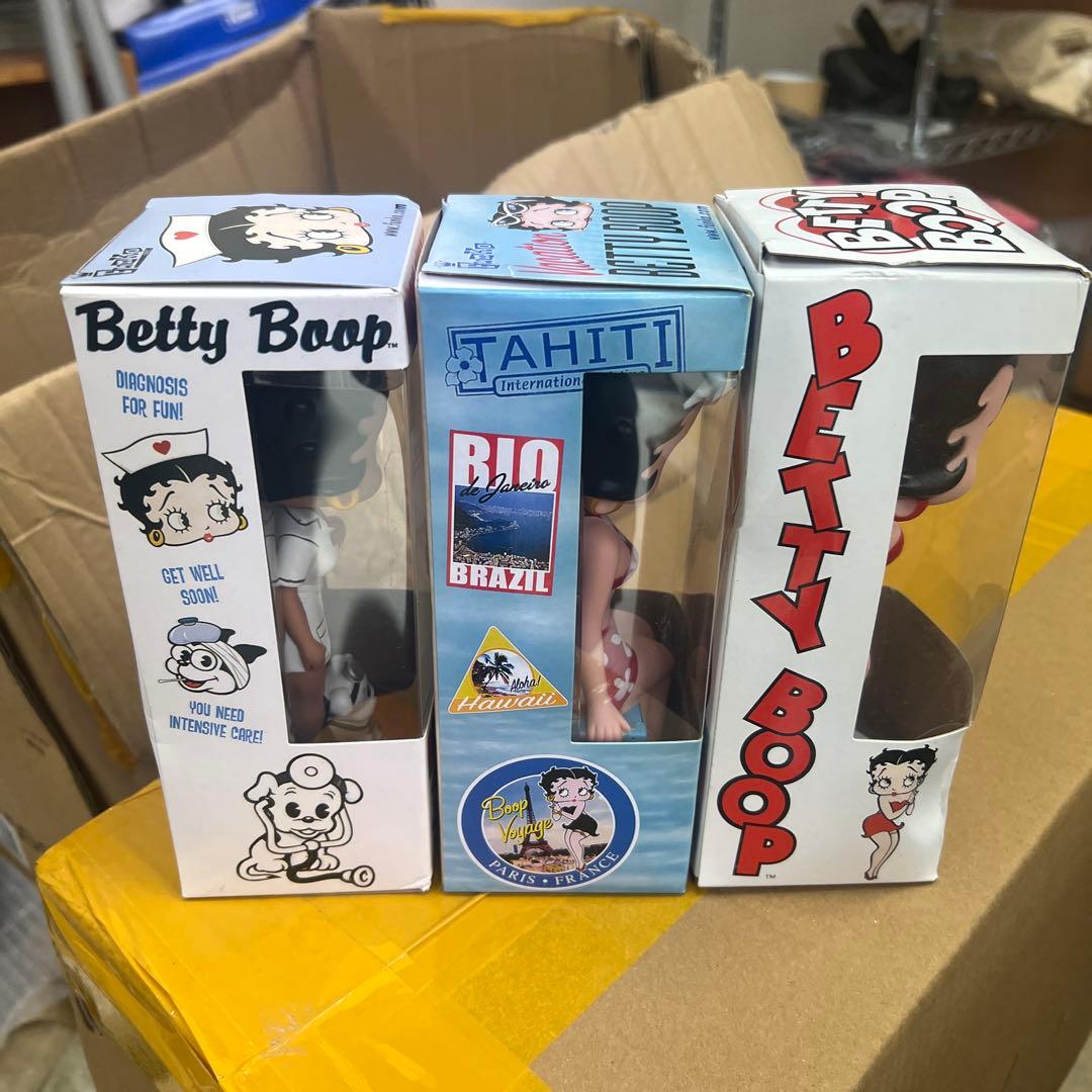 Wacky Wobbler Betty Boop フィギュア 3点セット