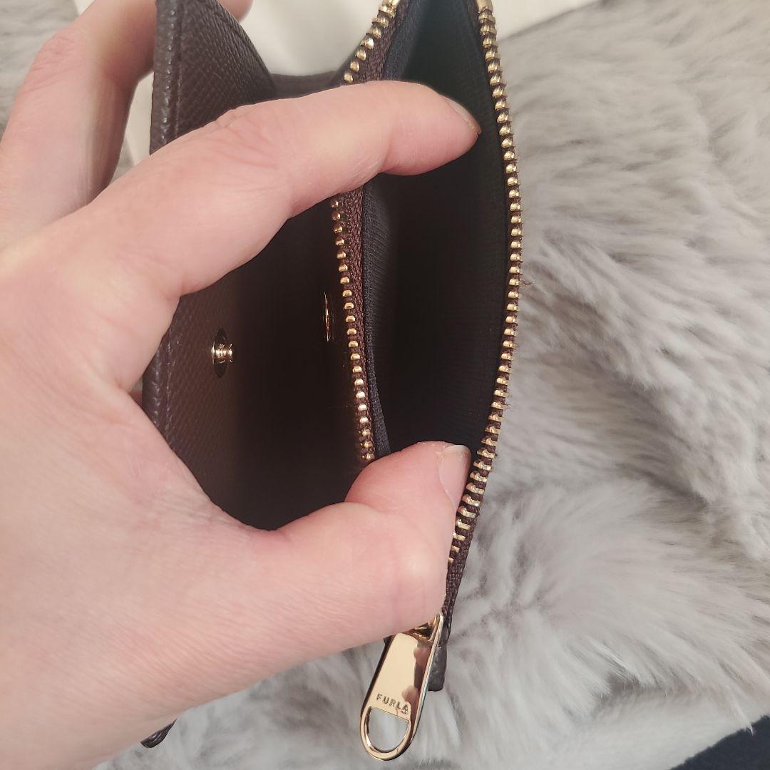 やなはる FURLA 財布　ブラウン　スリム　二つ折り財布