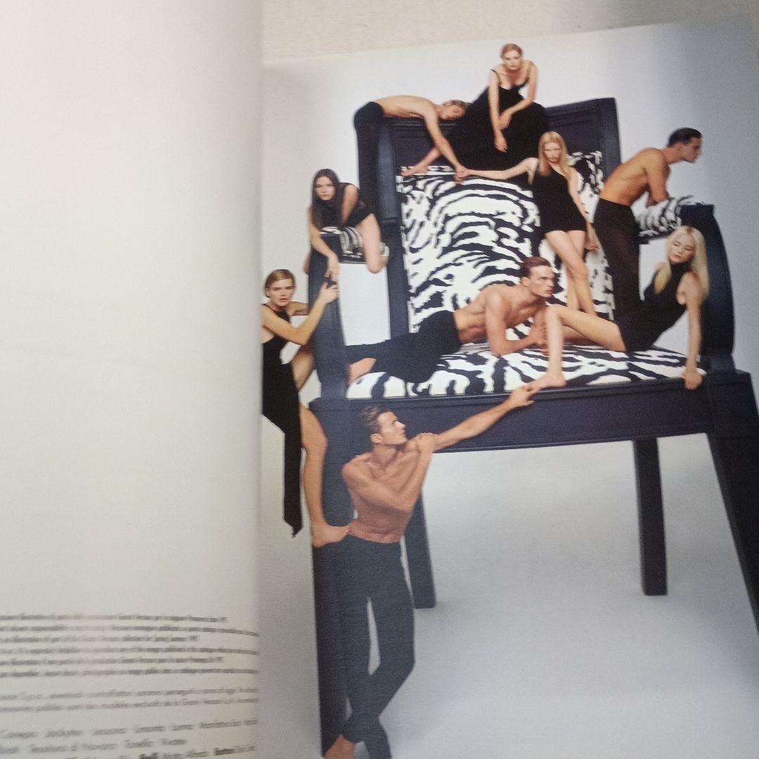 8018）VERSACE ヴェルサーチェ　写真集？カタログ？