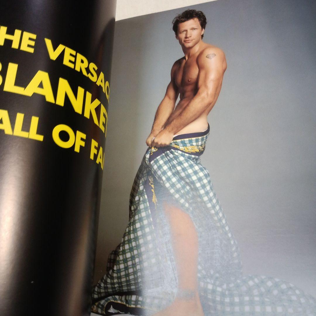 8018）VERSACE ヴェルサーチェ　写真集？カタログ？