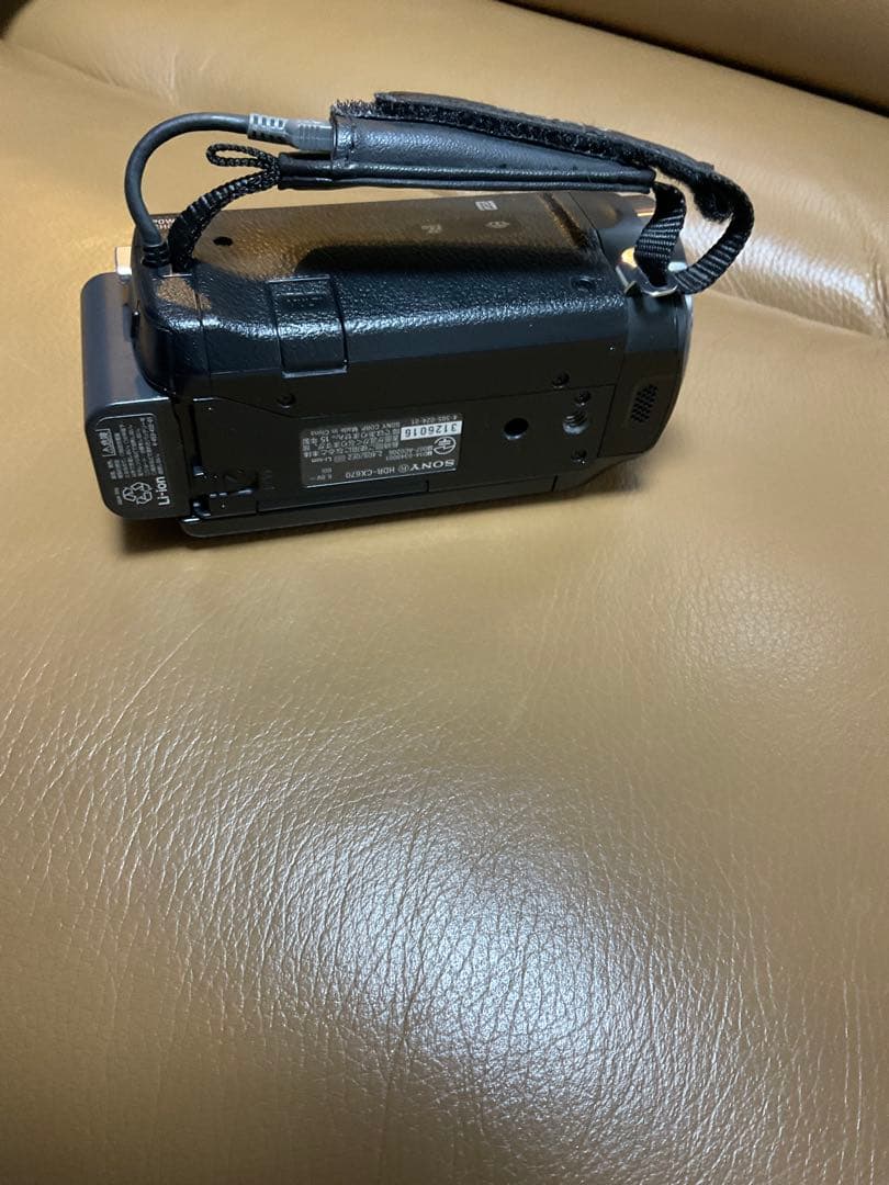 SONY HDカメラ HDR-CX670とバッテリー2個のセット