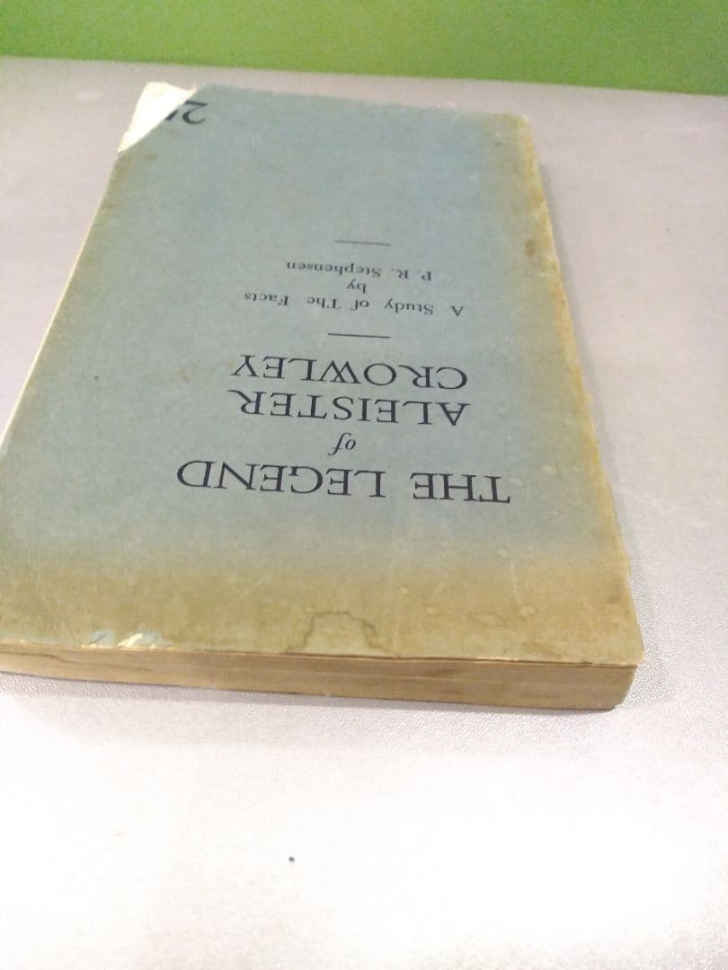 THE LEGEND of ALEISTER CROWLEY 貴重本