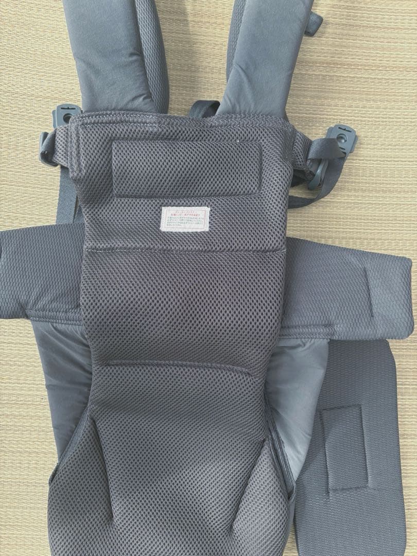 美品　ベビーキャリアオン ピトレスク × ユナイテッドアローズ 抱っこ紐