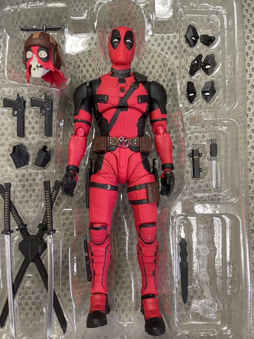 デッドプール フィギュアーツ
