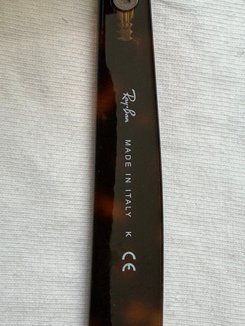 ビ*ム様 連休値下げ中【超美品】Ray-Ban RB2132F サングラス　キム