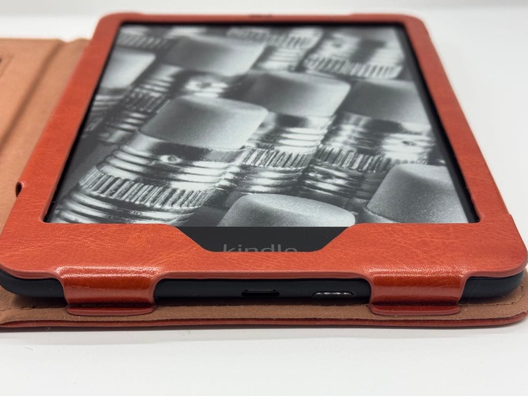 美品 Kindle Paperwhite 第12世代 16GB レザーカバー付