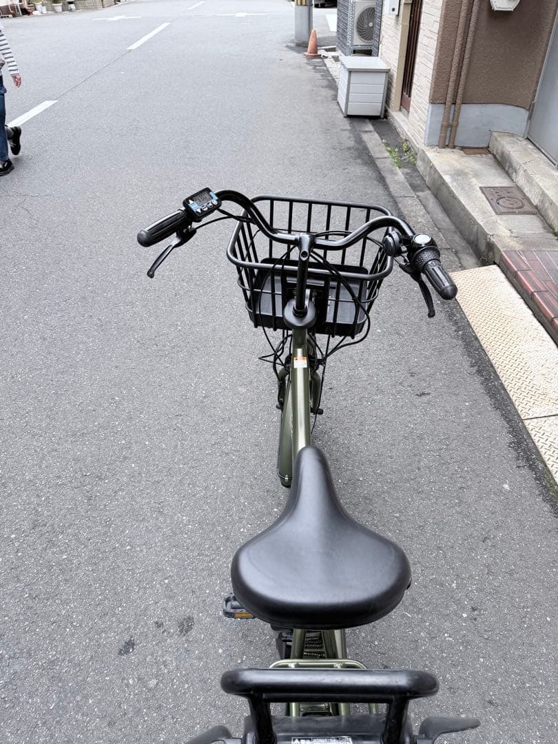 子供乗せ　ヤマハ　電動アシスト自転車 チャイルドシート付き オリーブグリーン