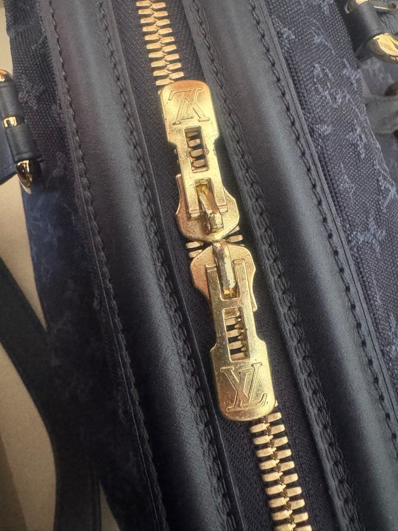 Louis Vuitton ネイビー ボストンバッグ　TSTブルー