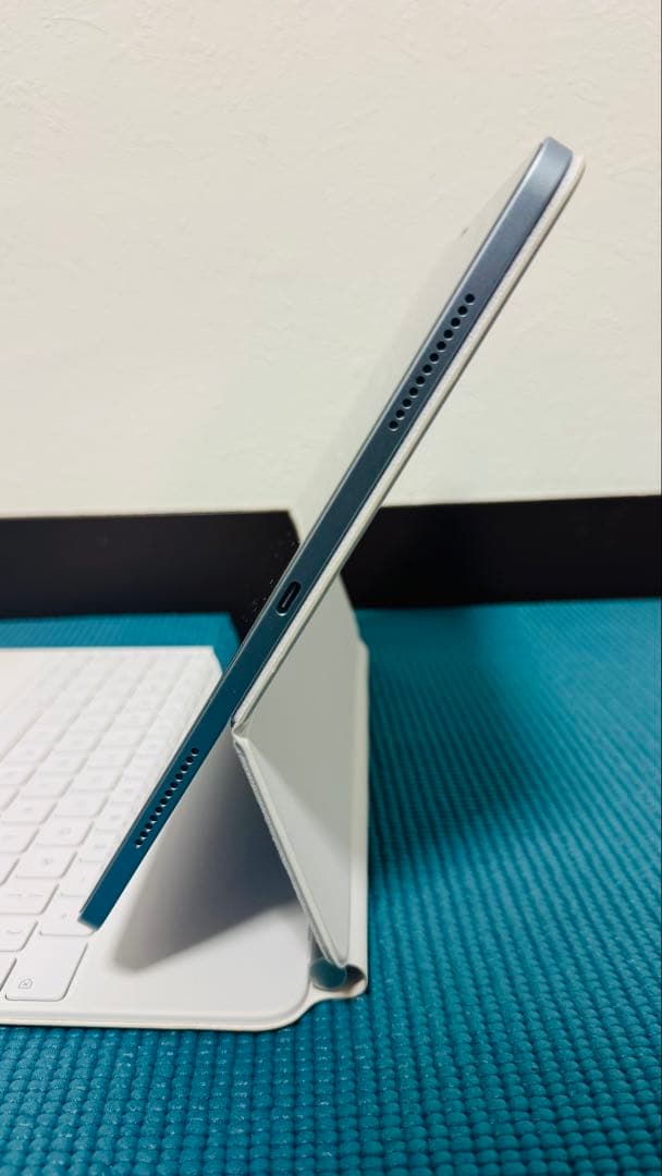 【美品】iPad Air 13インチ（M2）256GB + 純正keyboard