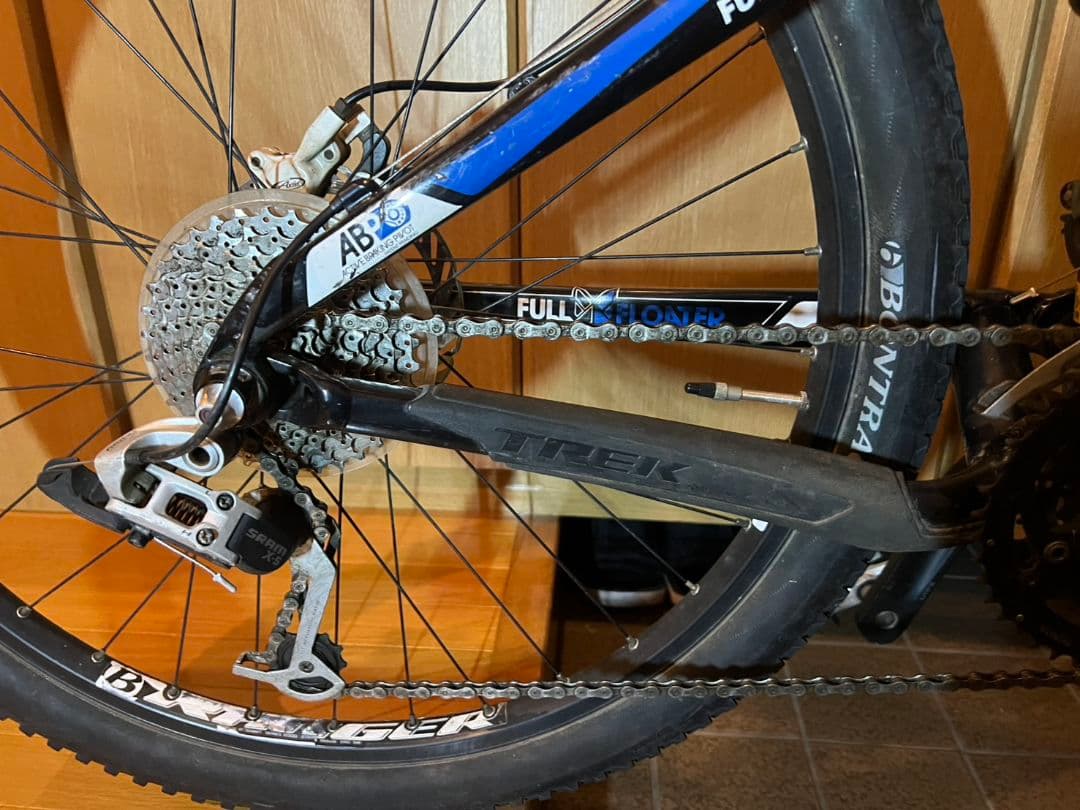 トレック fuel ex5 熊本から