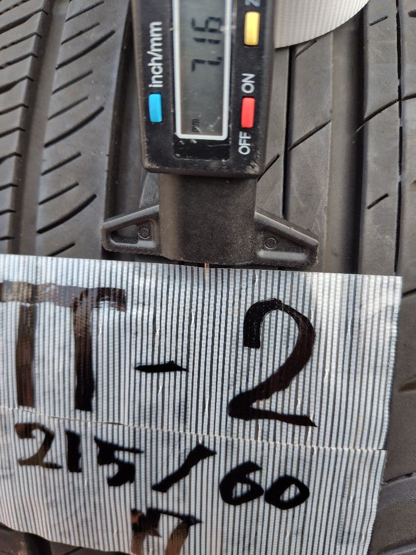 トーヨー プロックスSUV 215/60R17 2024年製