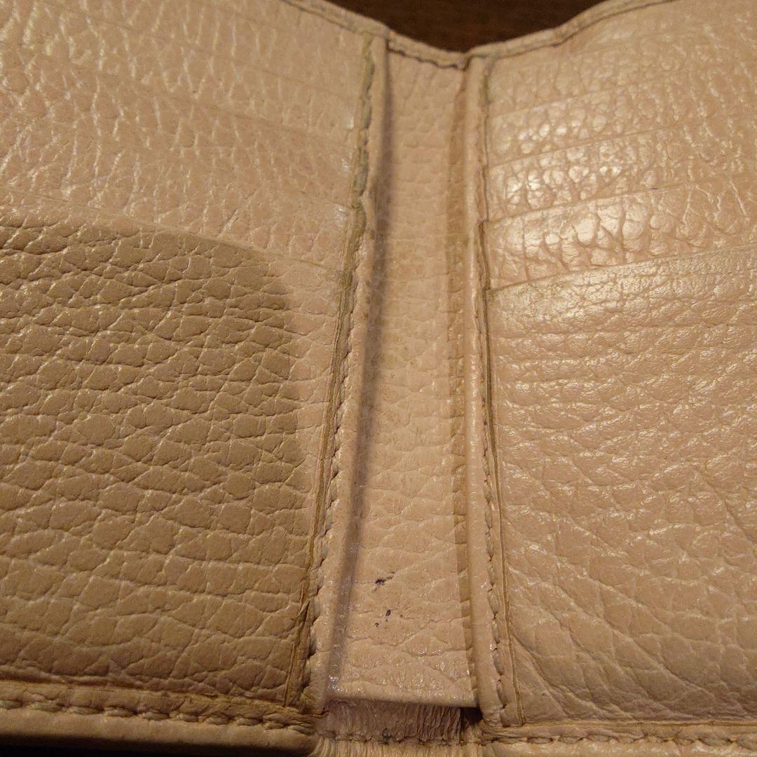 GUCCI ピンクレザー 二つ折り財布