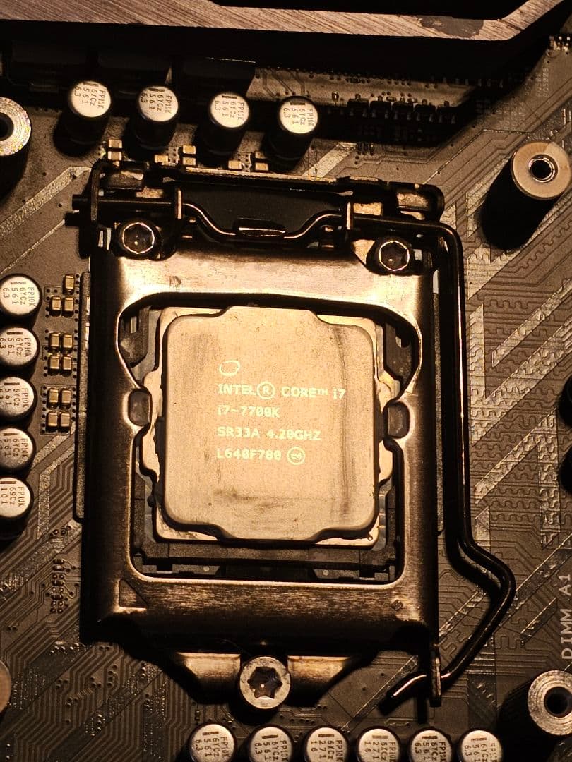 マザーボード ASUS MAXIMUS IX HERO i7-7700k 8GB
