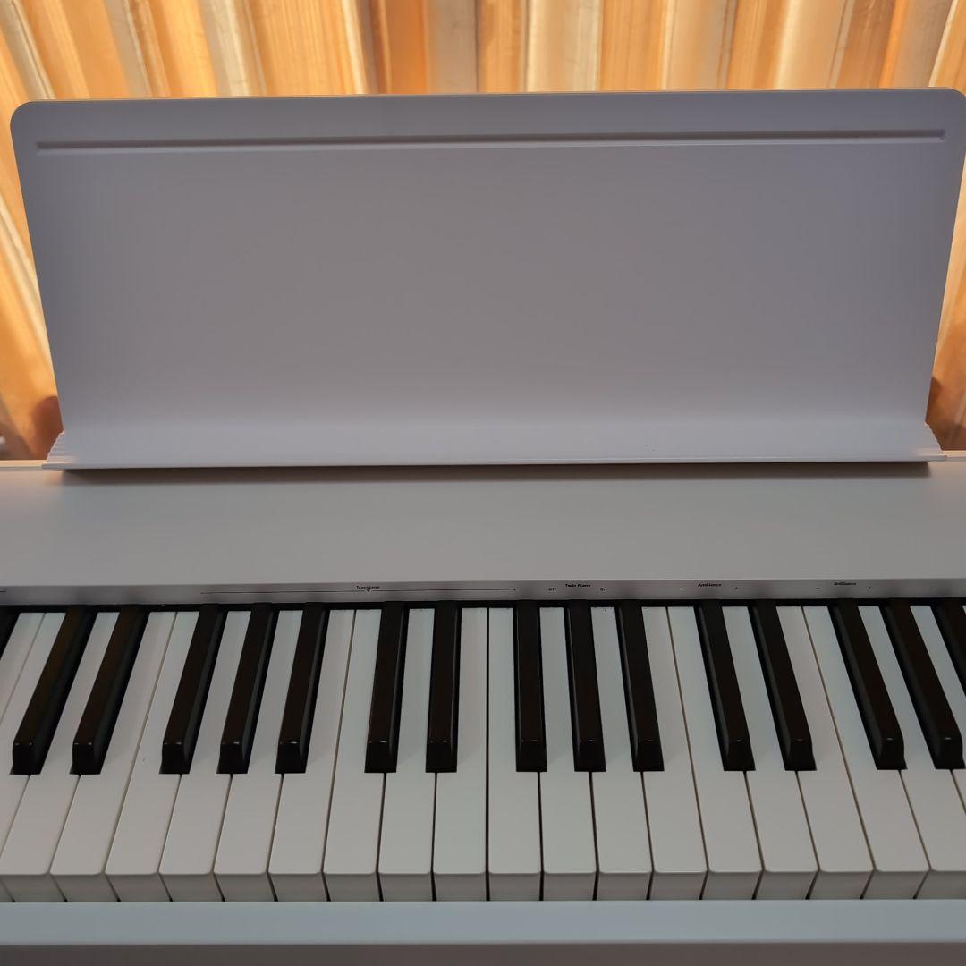 Roland FP-30X ホワイト 88鍵 電子ピアノ もろもろ付属品付き