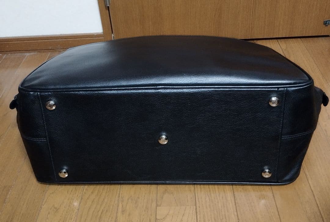 エルメネジルドゼニア◇レザーボストン◇ブラック◇ヴァレクストラ◇エッセ◇希少