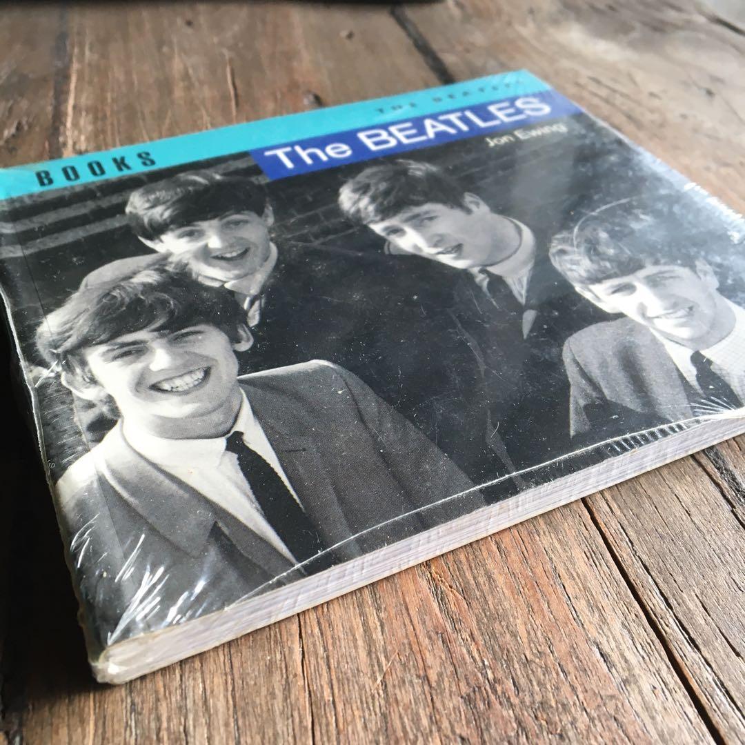 洋楽 The BEATLES Jon Ewing