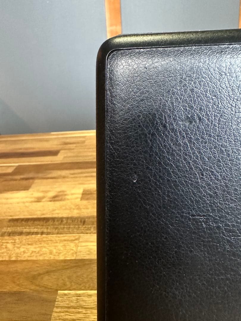 Kindle Paperwhite 第10世代 8GB 防水 ケース付 美品