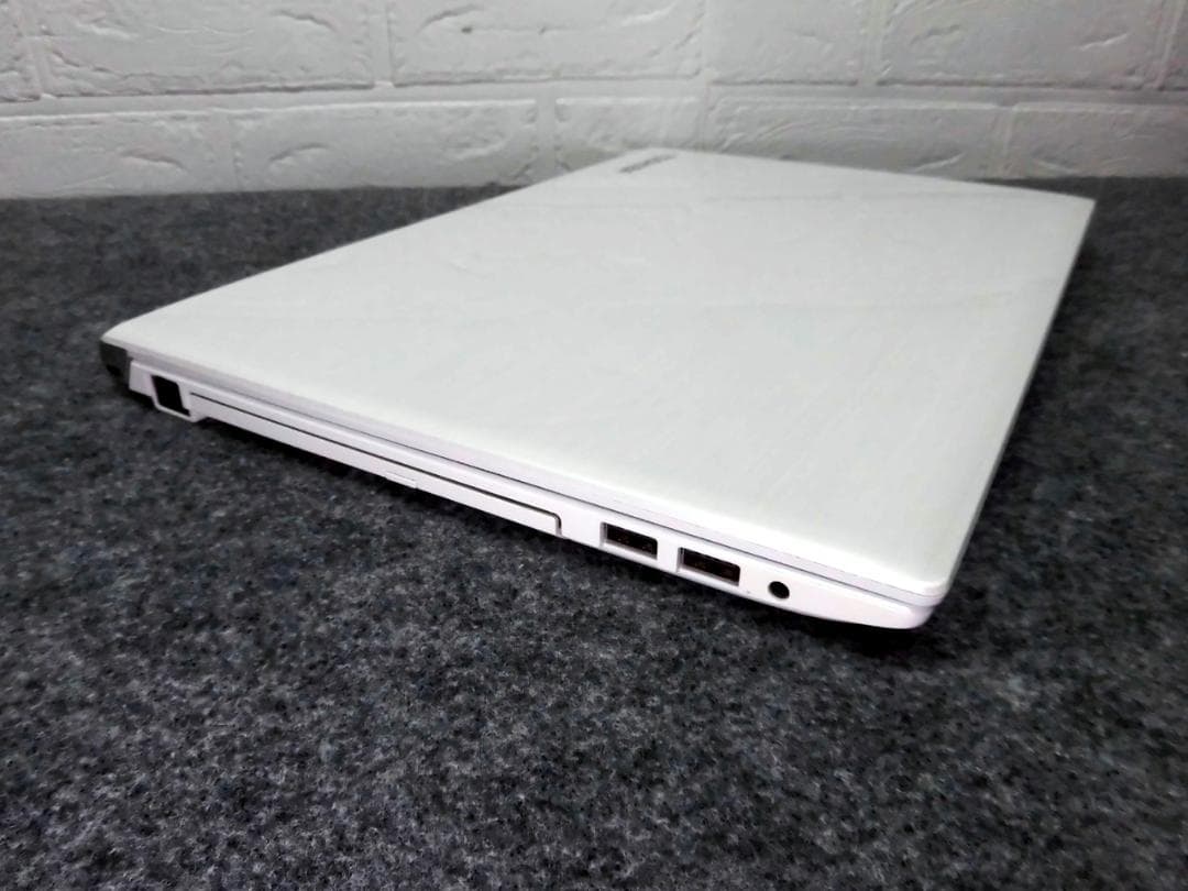 dynabook T55 i3 FHD Webカメラ