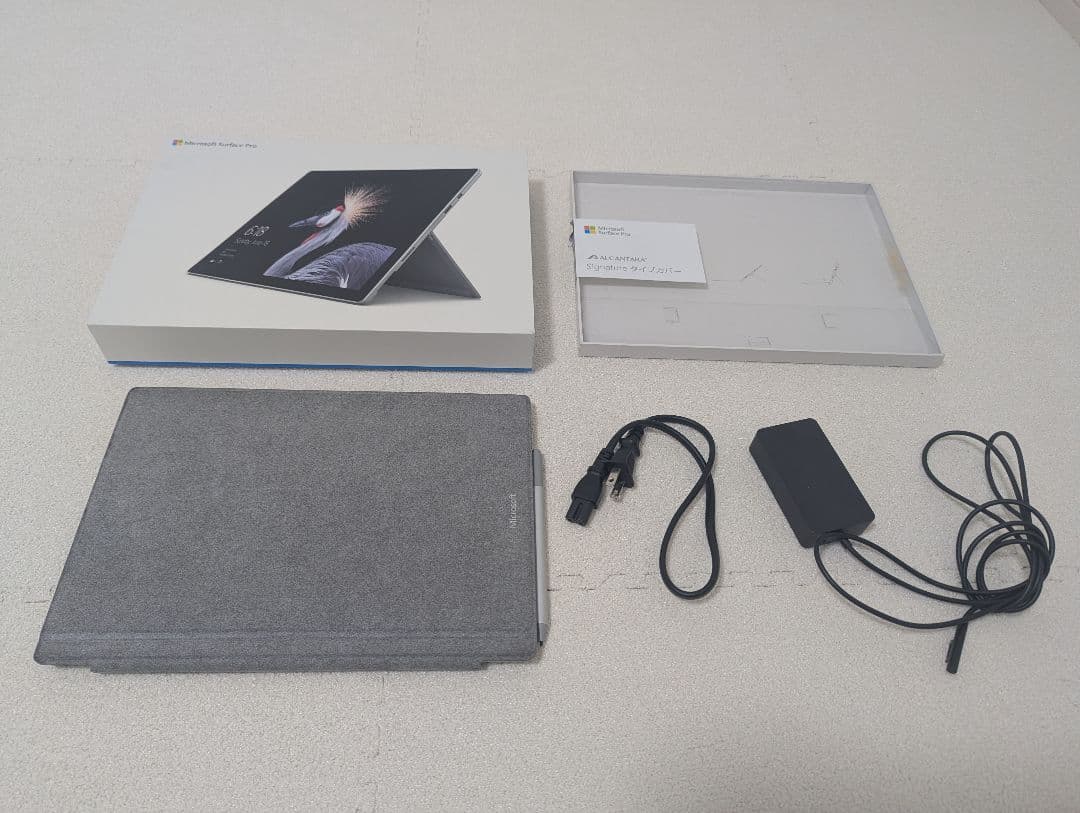 Microsoft Surface Pro 第5世代　本体 タイプカバー コード
