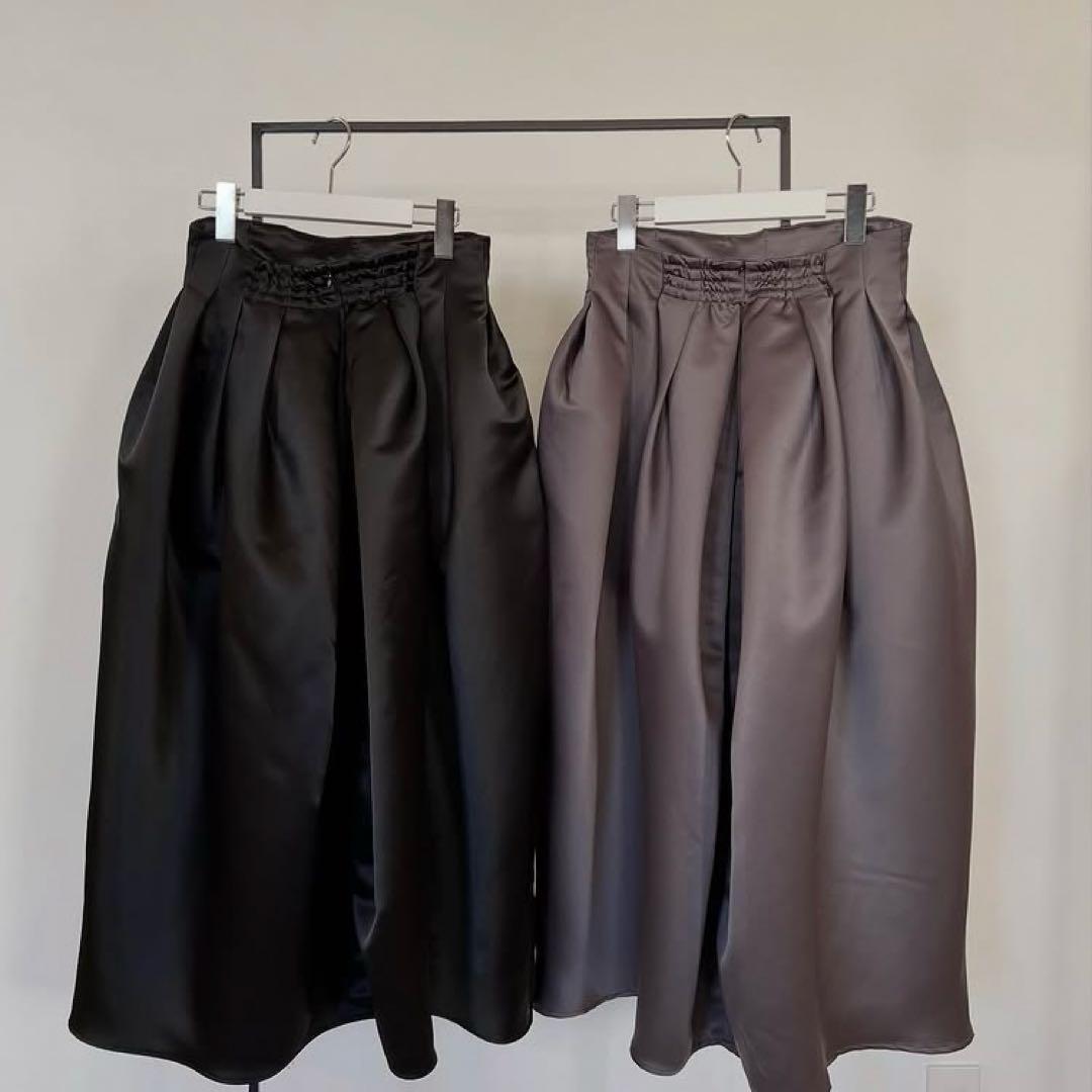 【新品】RosyMonster flower vase satin skirt