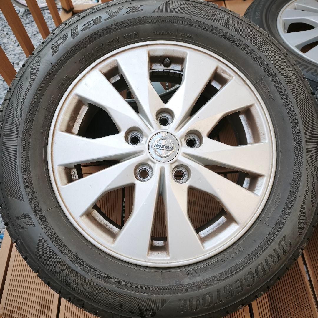 ブリヂストン 15インチ タイヤホイールセット 日産　セレナ　純正