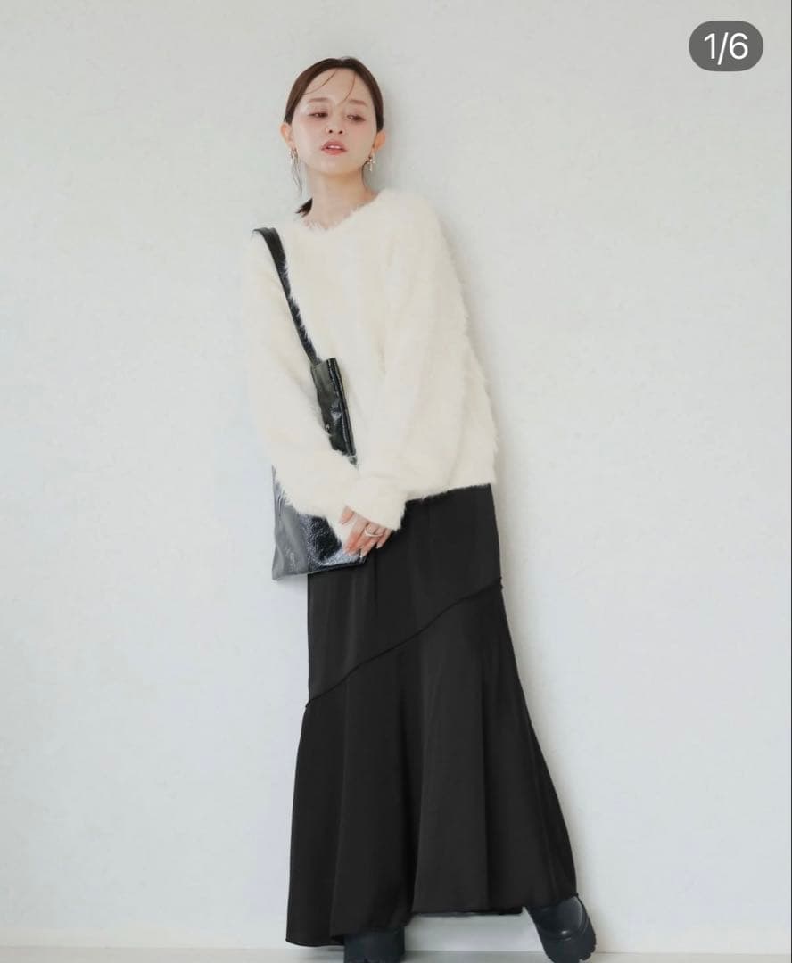 値下げサテンスカート UNLIENS アンリアン　田中亜希子　ブラックsショート