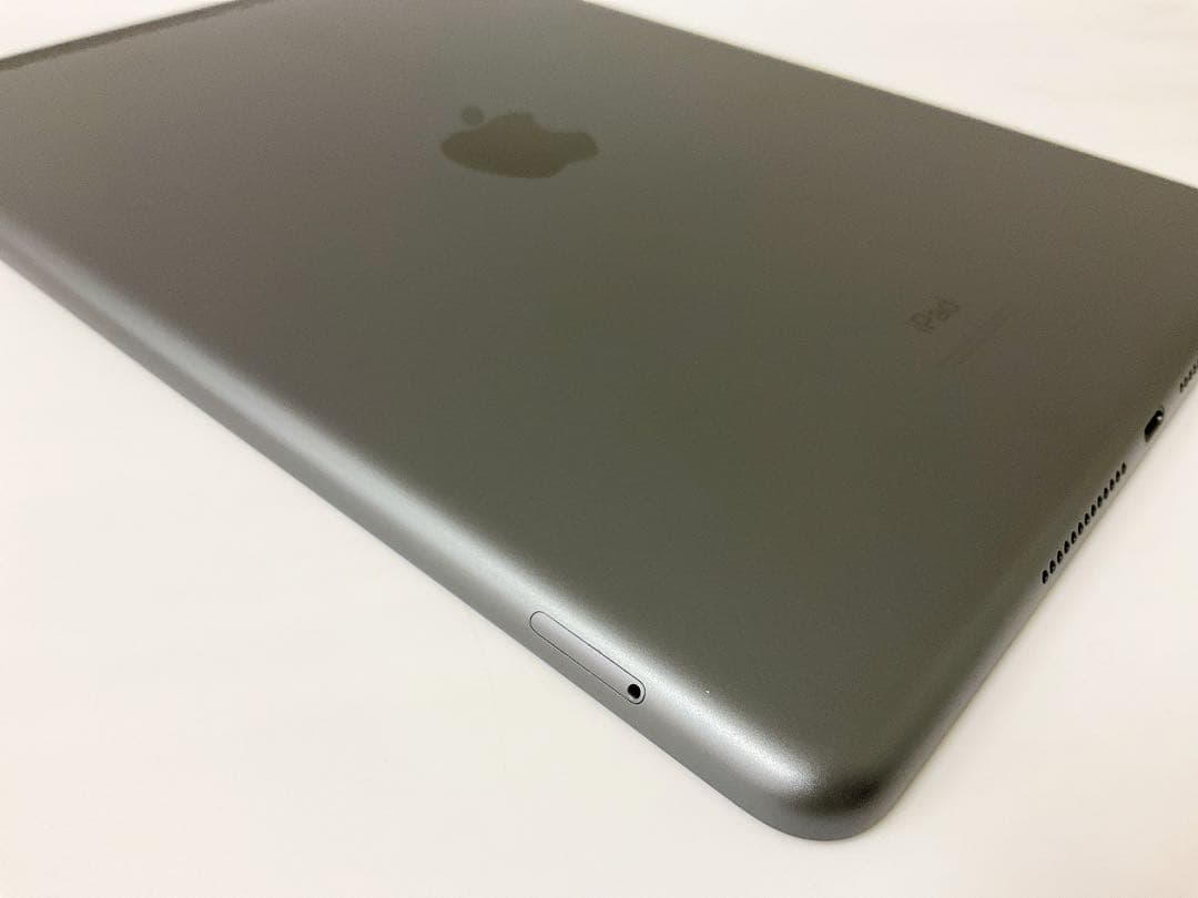 【美品・BT100％％】iPad 第9世代 64GB Cellularモデル